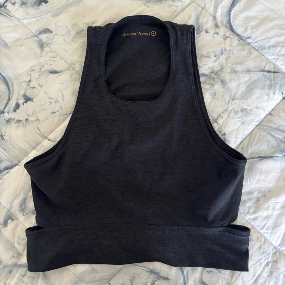 Outdoor Voices Slashback Crop in Navy Size Medium